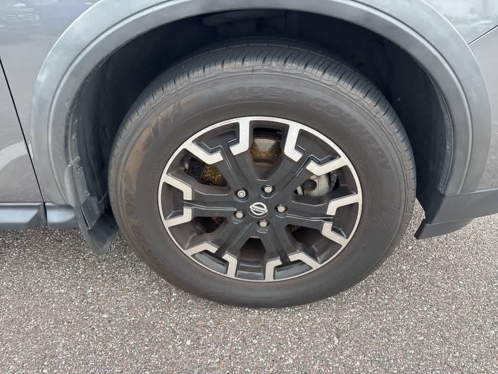 Thumbnail: 2020 Nissan Pathfinder - 8