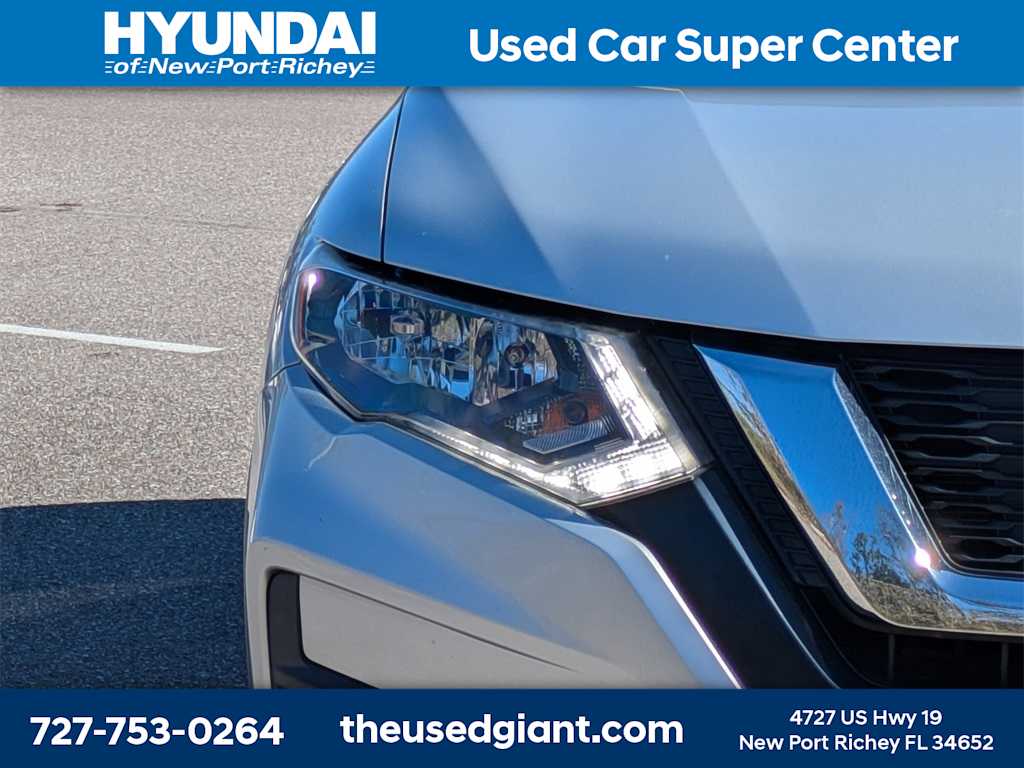 Thumbnail: 2020 Nissan Rogue - 9