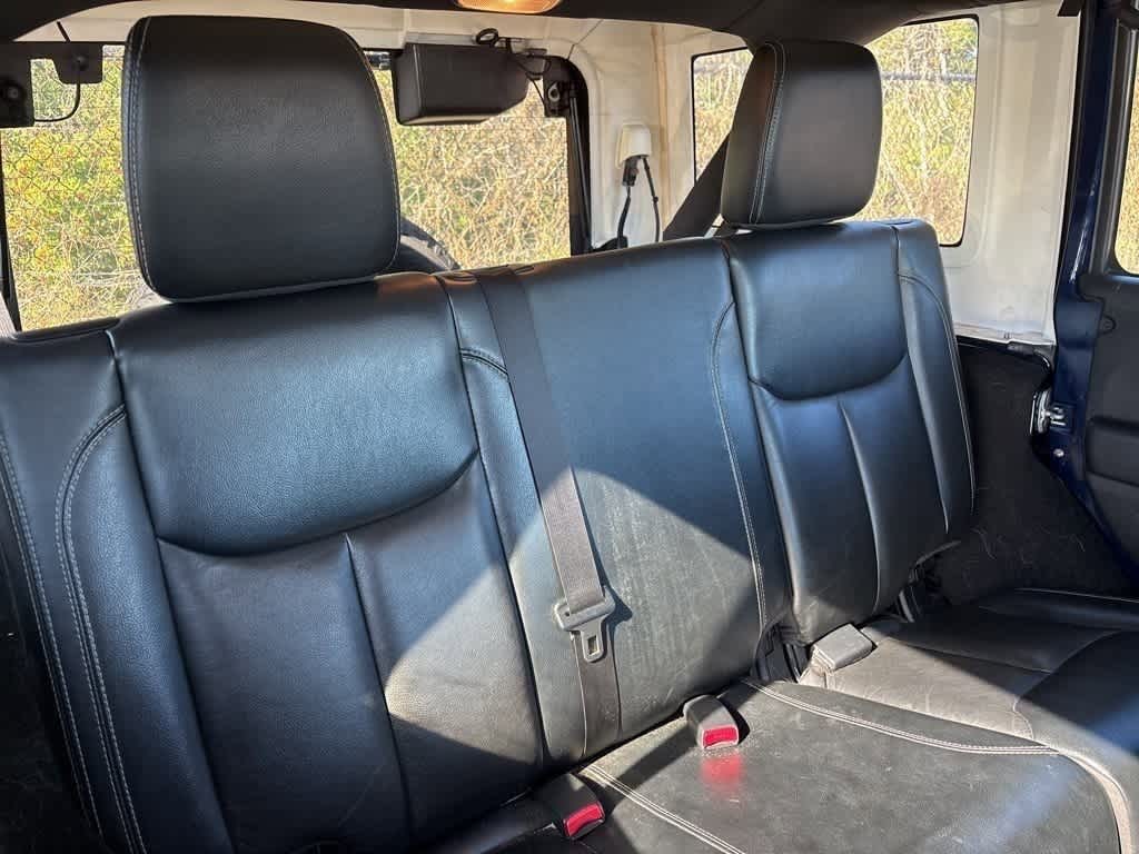 Thumbnail: 2013 Jeep Wrangler - 9