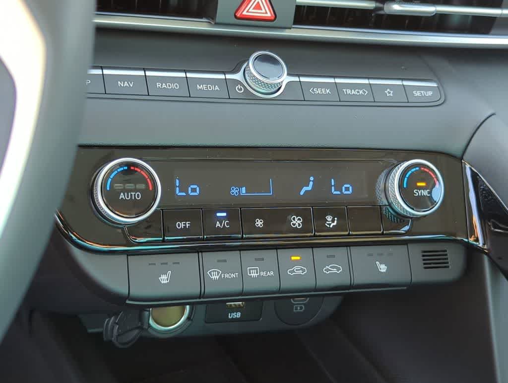 Thumbnail: 2026 Hyundai Elantra - 32