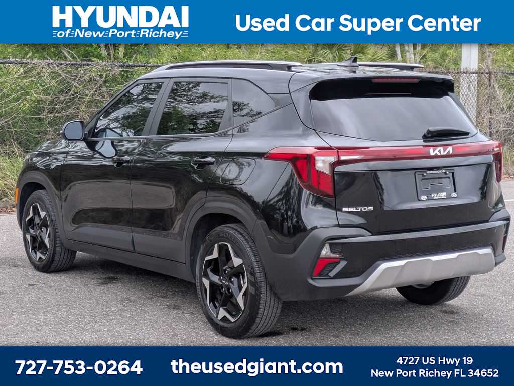 Thumbnail: 2025 Kia Seltos - 3