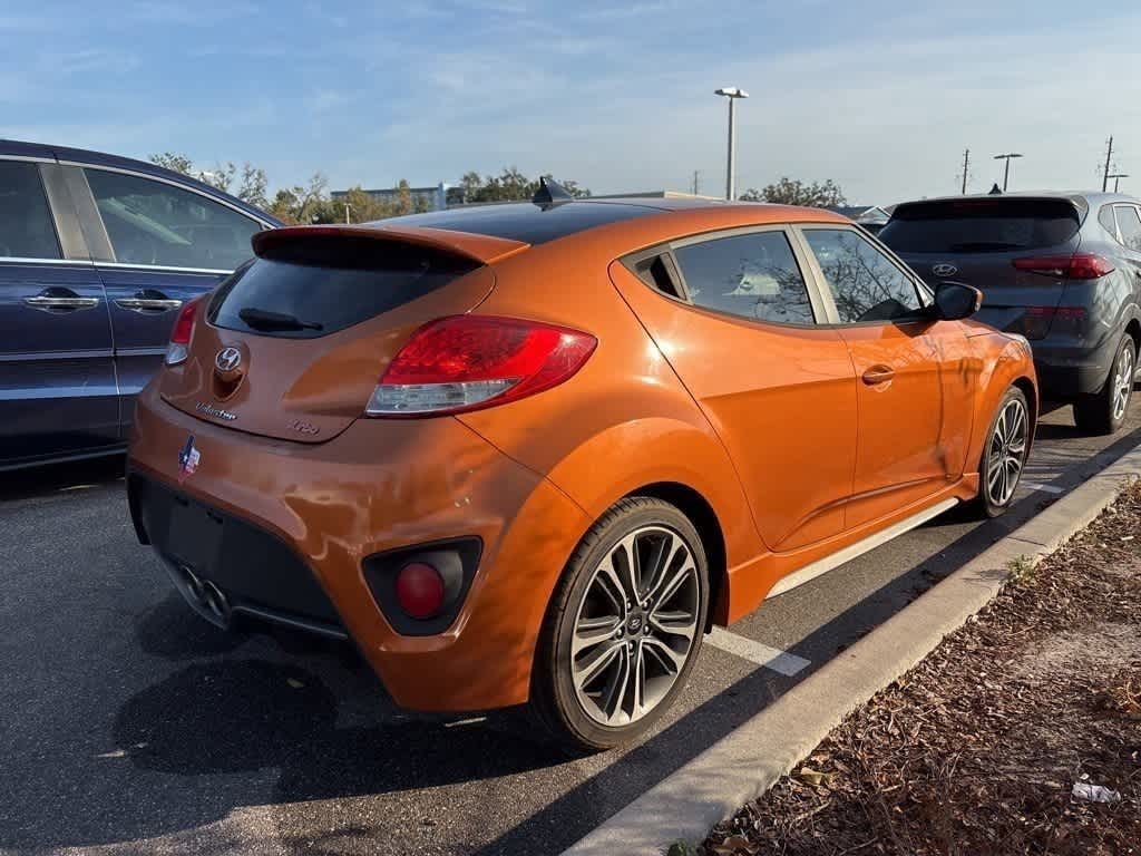 Thumbnail: 2016 Hyundai Veloster - 3