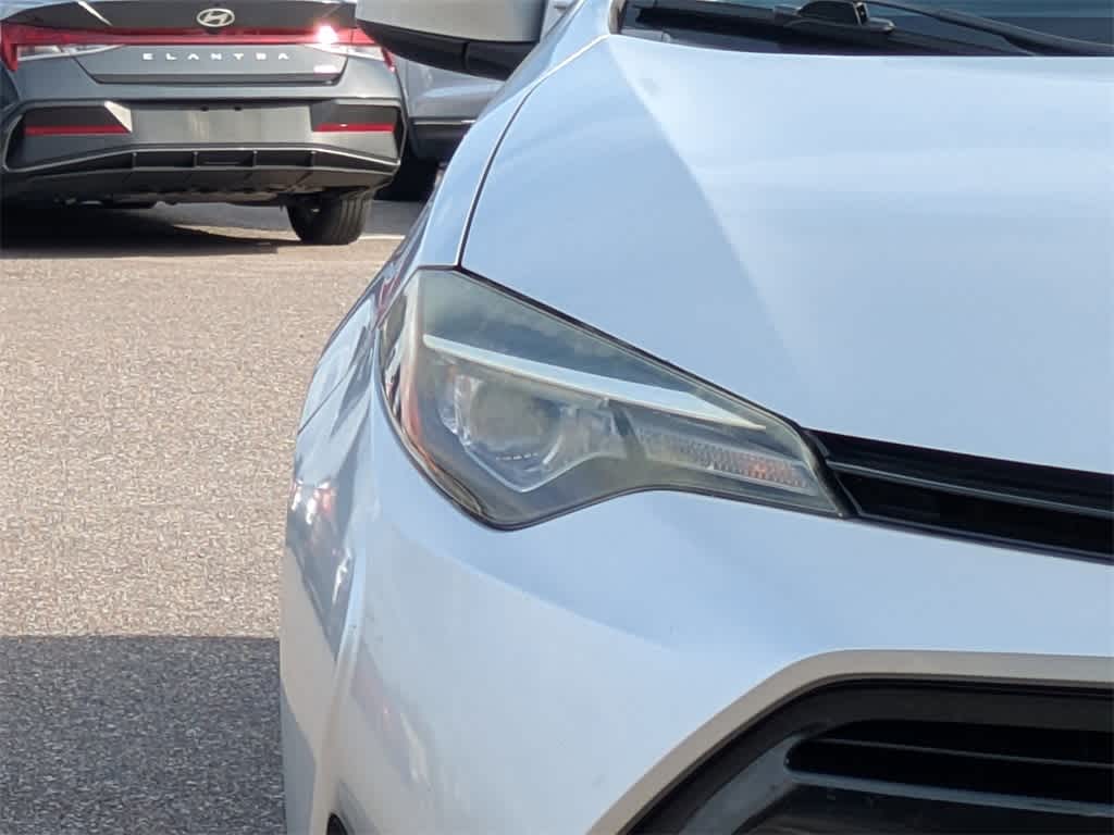 Thumbnail: 2017 Toyota Corolla - 9