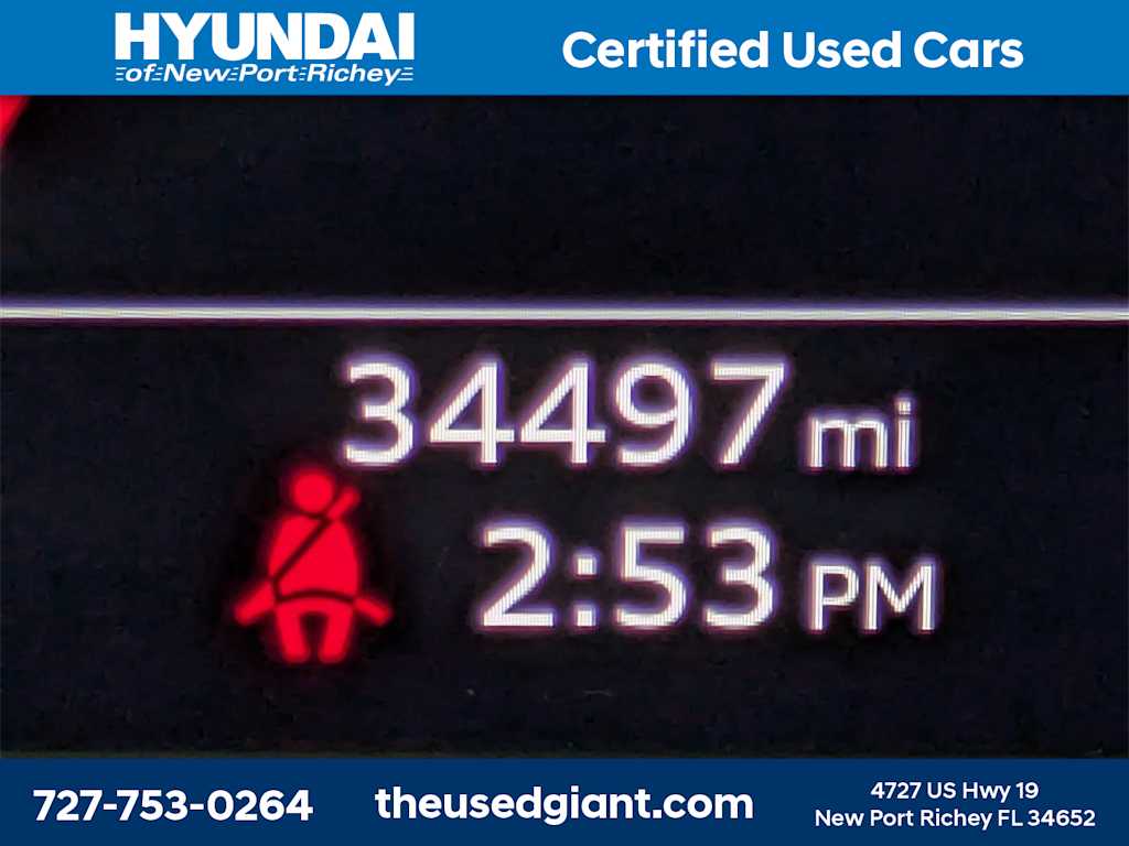 Thumbnail: 2023 Audi Q5 - 45