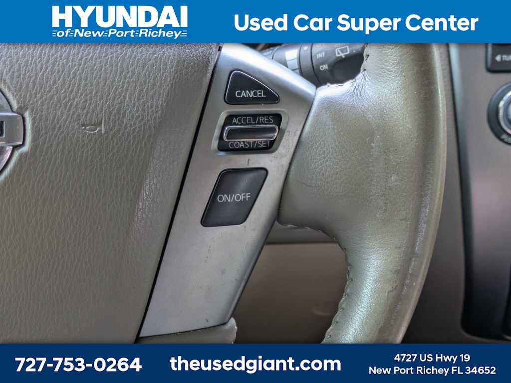 Thumbnail: 2014 Nissan Armada - 38