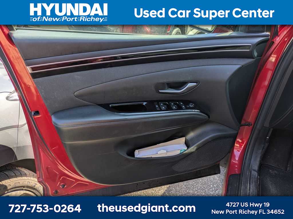 Thumbnail: 2022 Hyundai Tucson - 10