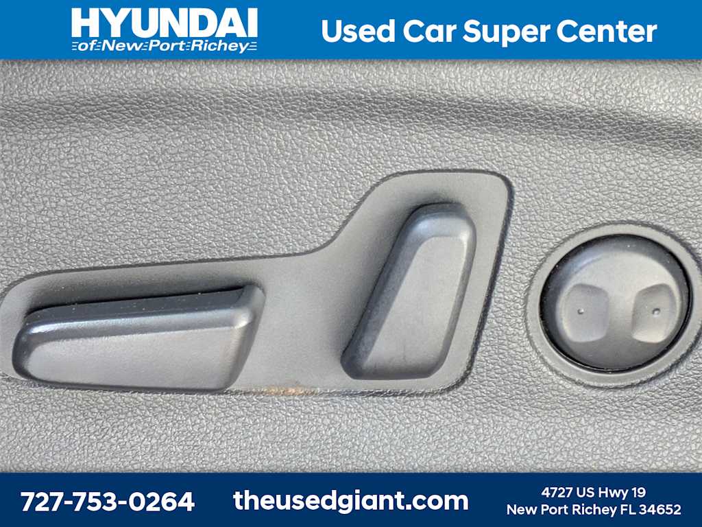 Thumbnail: 2019 Hyundai Tucson - 22