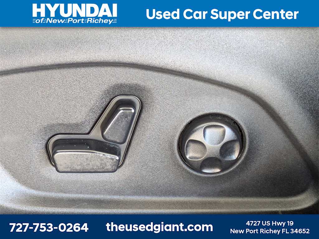 Thumbnail: 2021 Jeep Compass - 24