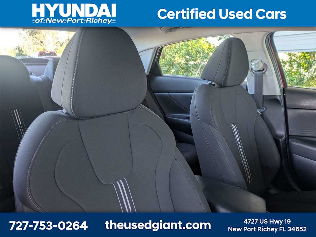 Thumbnail: 2023 Hyundai Elantra - 6