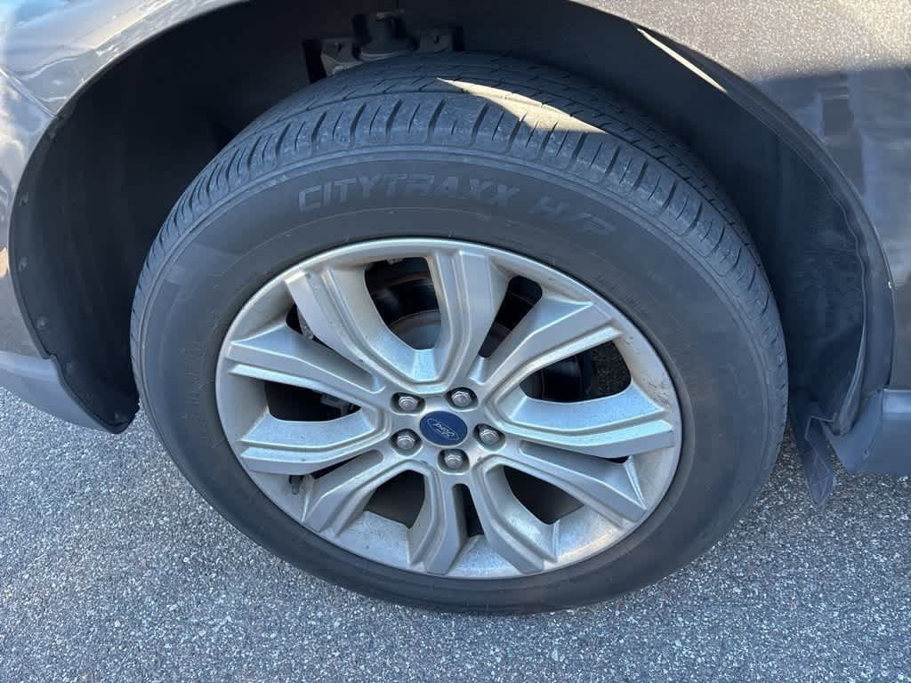 Thumbnail: 2020 Ford Edge - 6