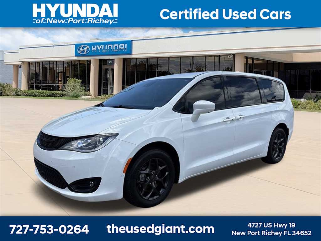 2019 Chrysler Pacifica Touring Plus -
                  New Port Richey, FL