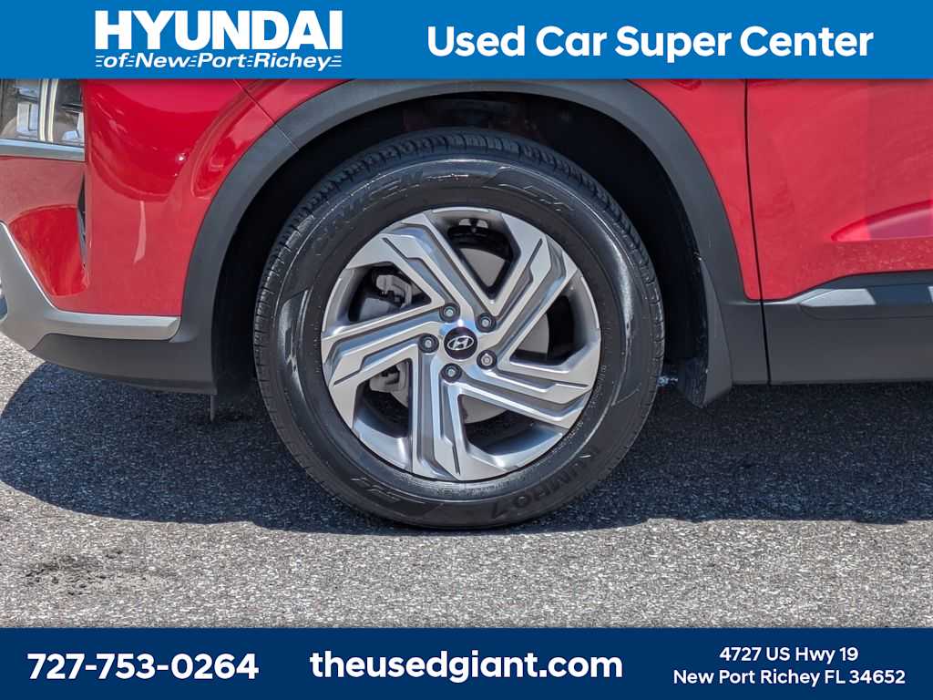Thumbnail: 2023 Hyundai Santa Fe - 10