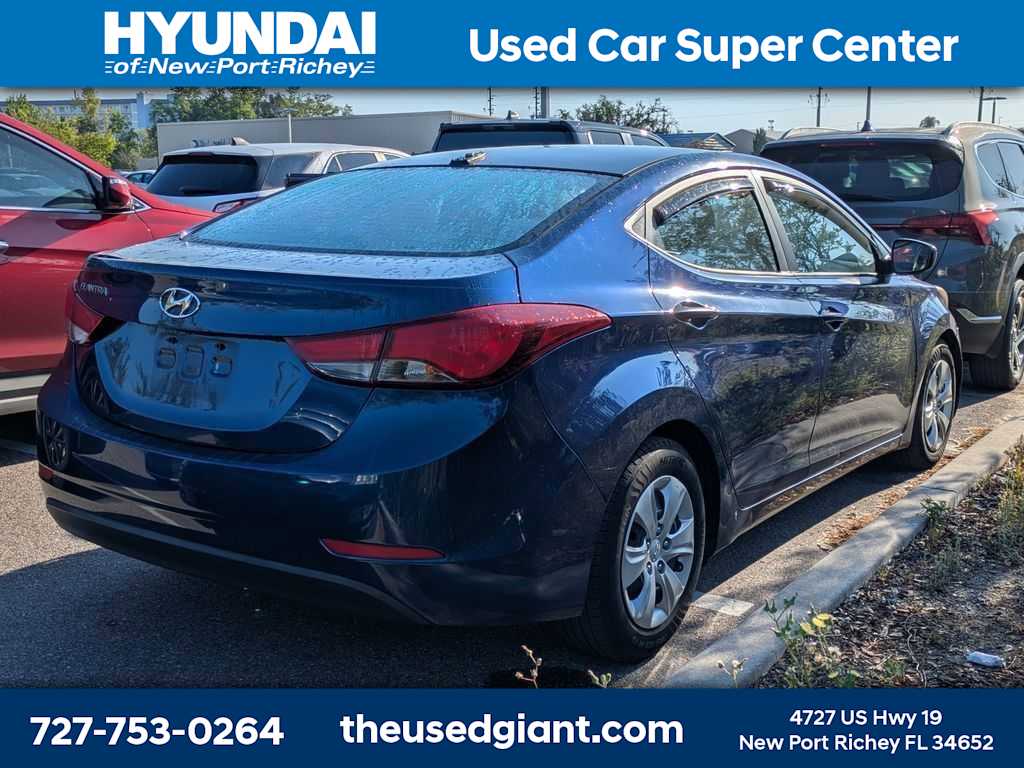 Thumbnail: 2016 Hyundai Elantra - 3