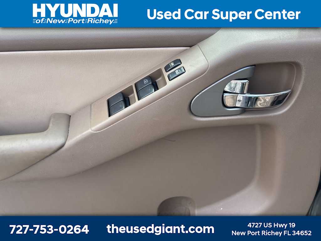 Thumbnail: 2005 Nissan Frontier - 12