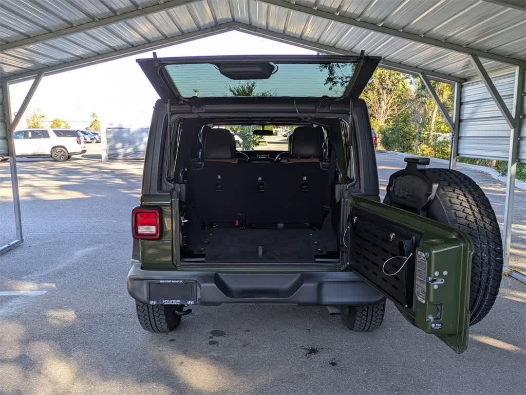 Thumbnail: 2021 Jeep Wrangler - 12