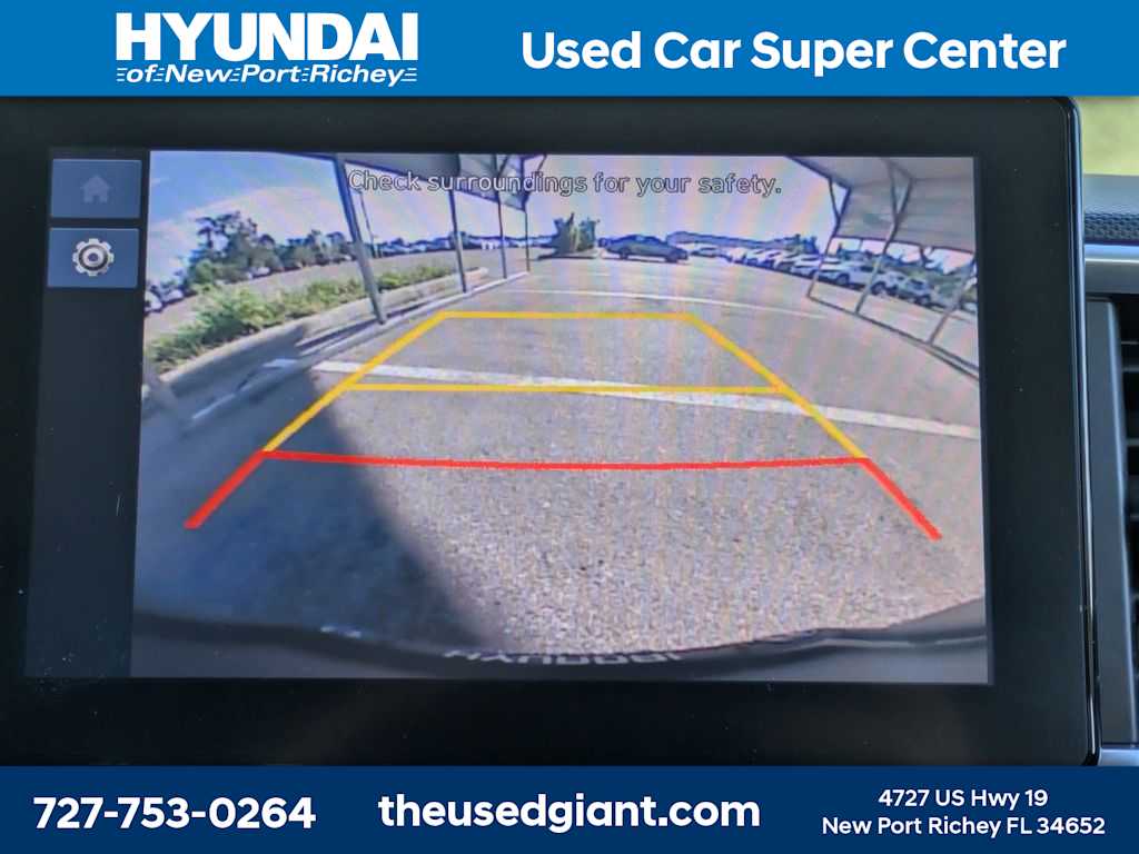 Thumbnail: 2023 Hyundai Venue - 20
