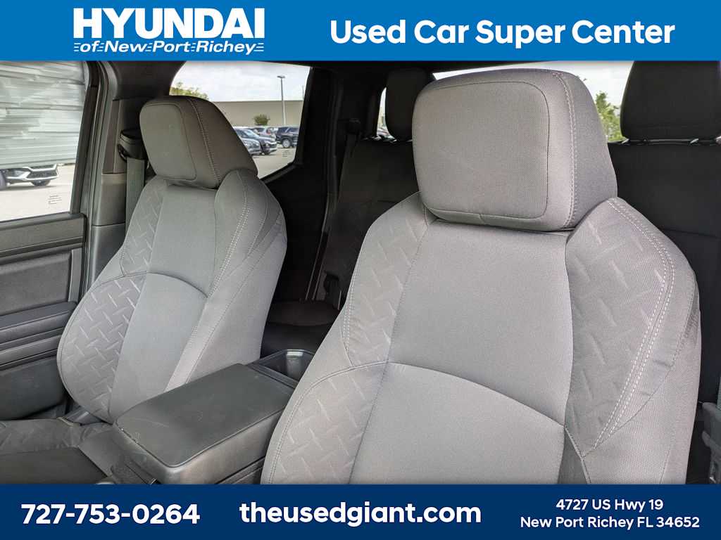 Thumbnail: 2024 Toyota Tacoma - 7