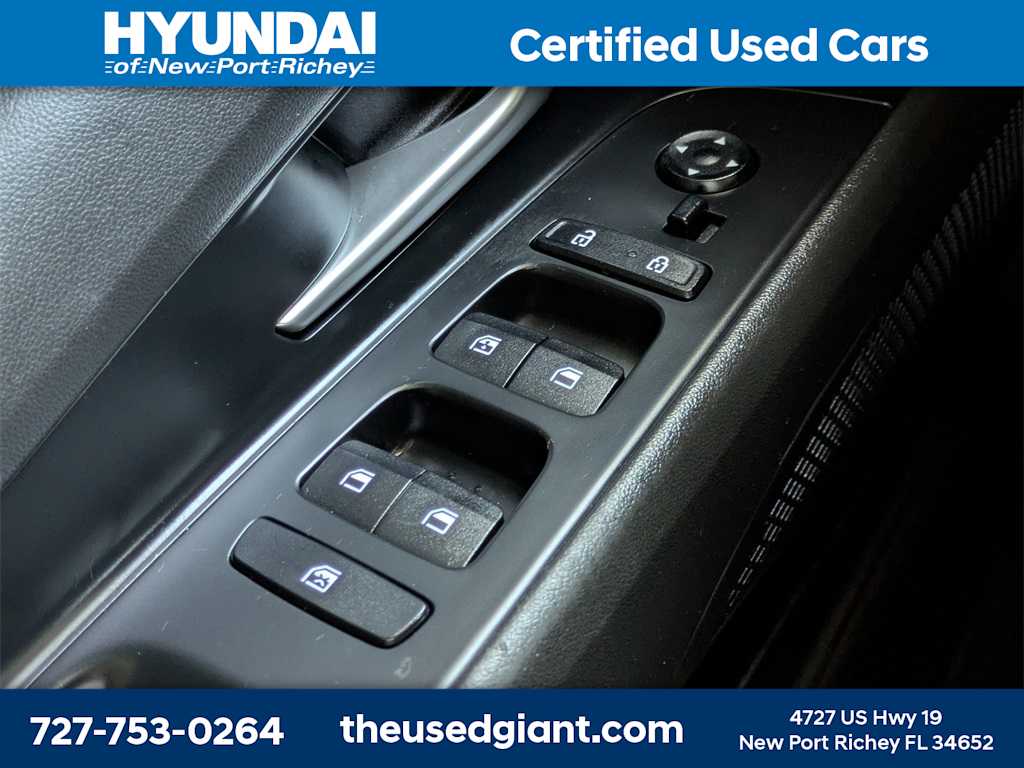 Thumbnail: 2023 Hyundai Elantra - 23