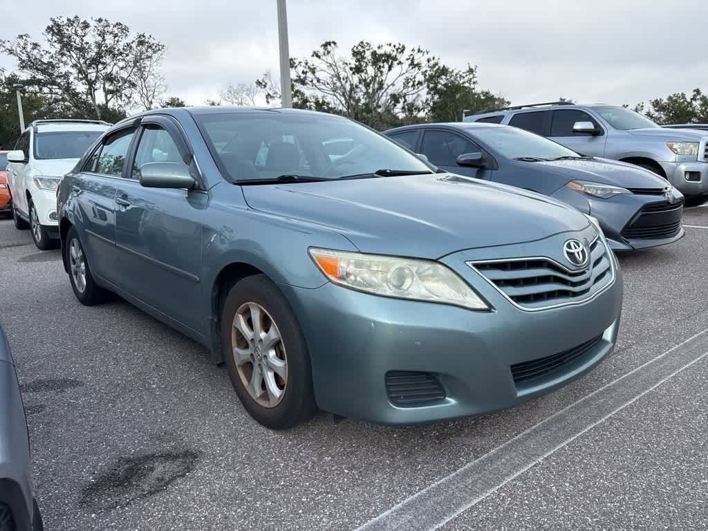 Thumbnail: 2011 Toyota Camry - 4