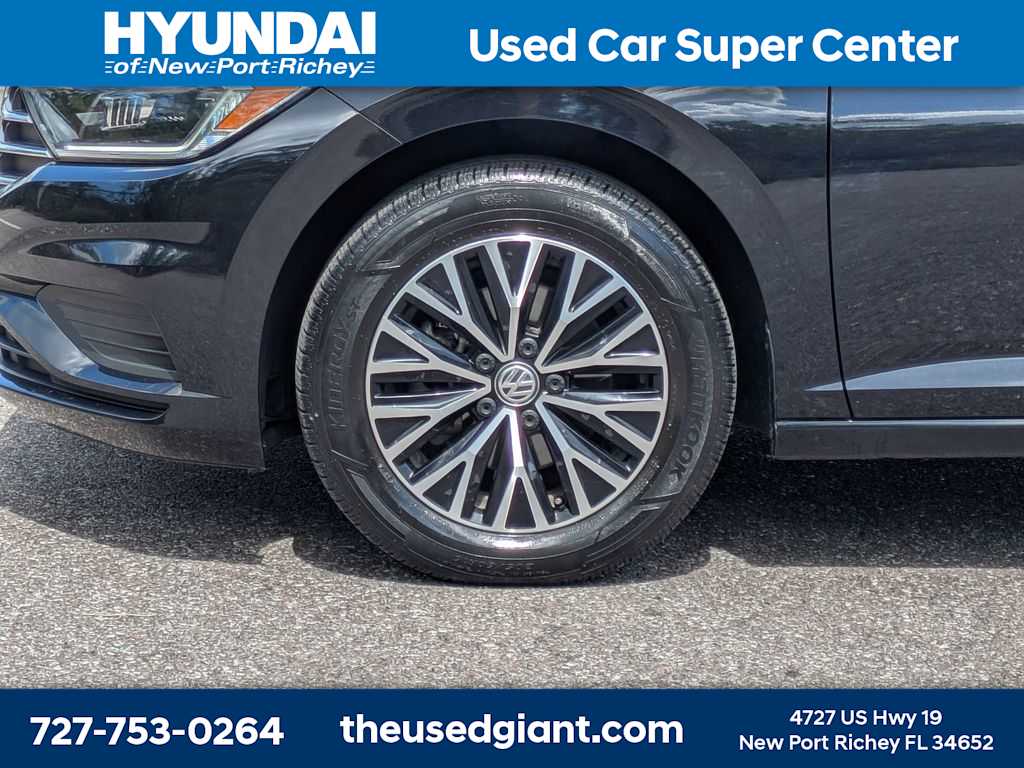 Thumbnail: 2019 Volkswagen Jetta - 10