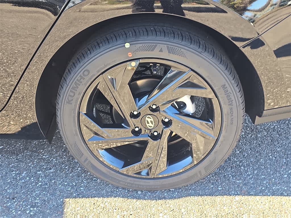 Thumbnail: 2026 Hyundai Elantra - 14