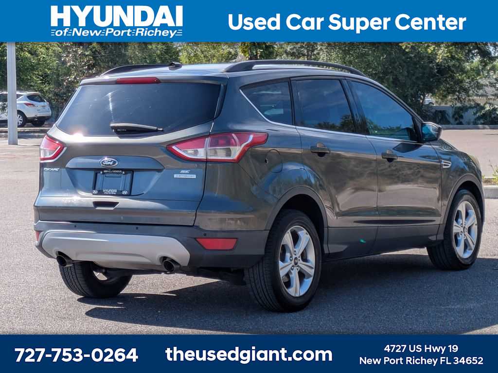 Thumbnail: 2015 Ford Escape - 5