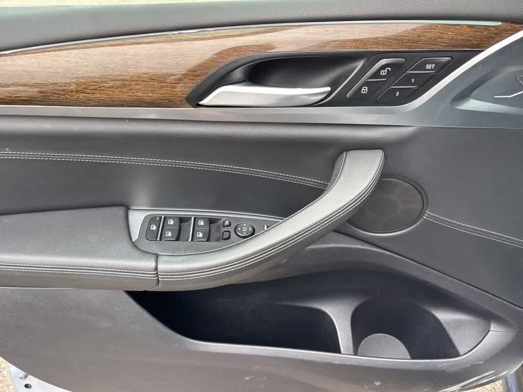 Thumbnail: 2019 BMW X3 - 10