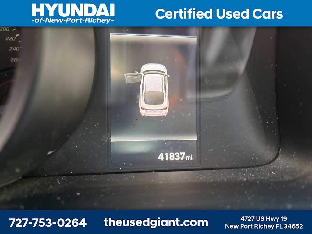 2022 Hyundai Elantra SEL 11