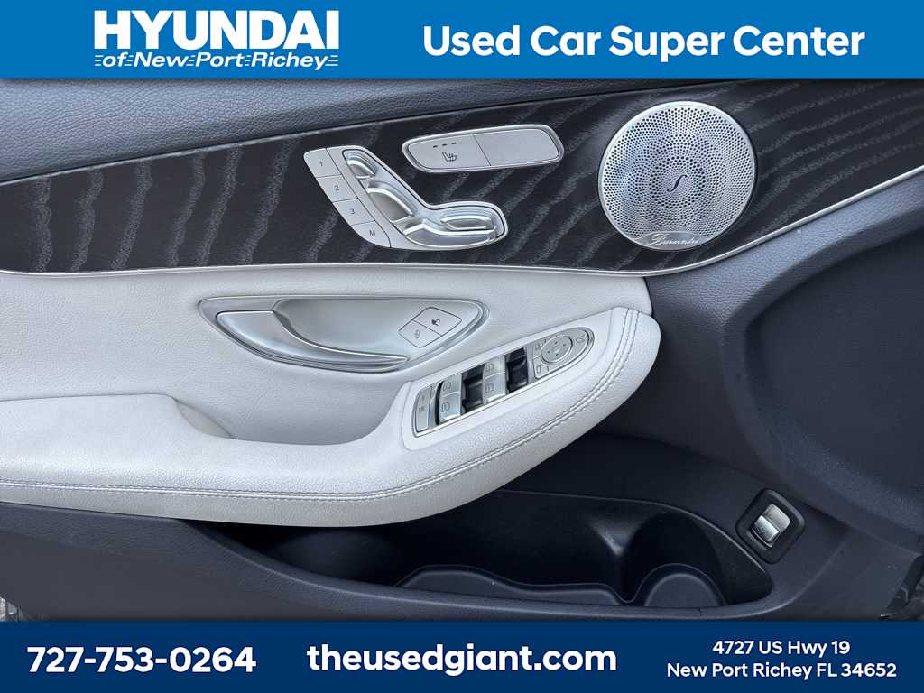 Thumbnail: 2017 Mercedes-Benz C-Class - 10