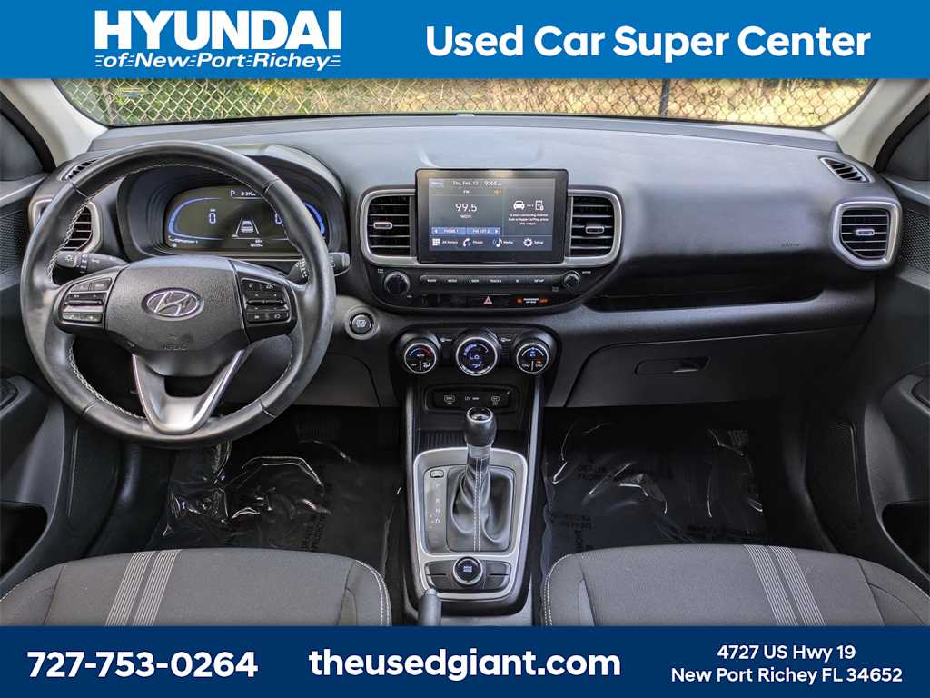 Thumbnail: 2024 Hyundai Venue - 16