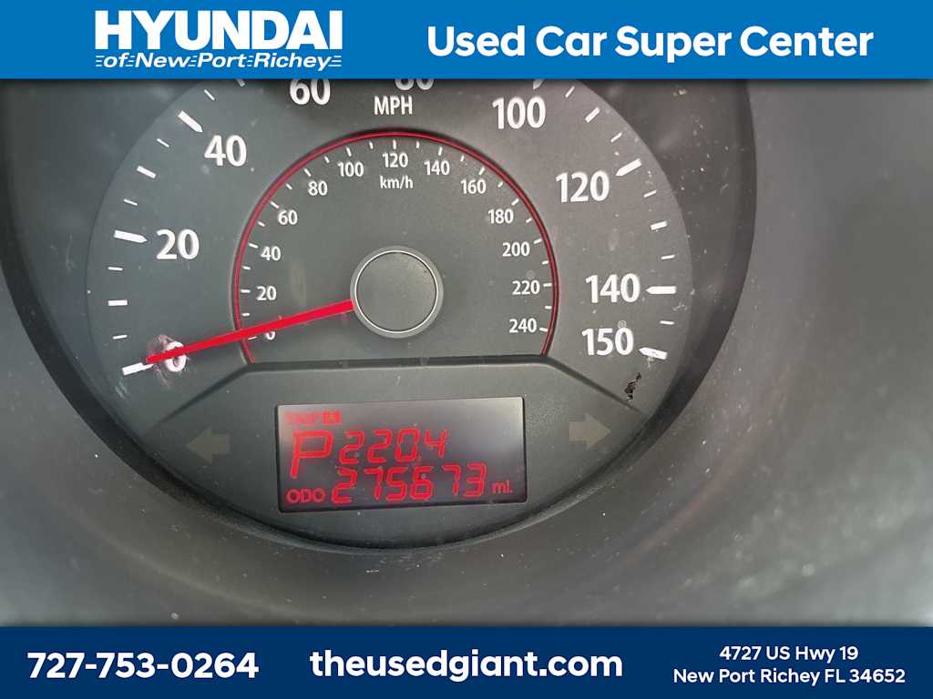 Thumbnail: 2011 Kia Sorento - 10