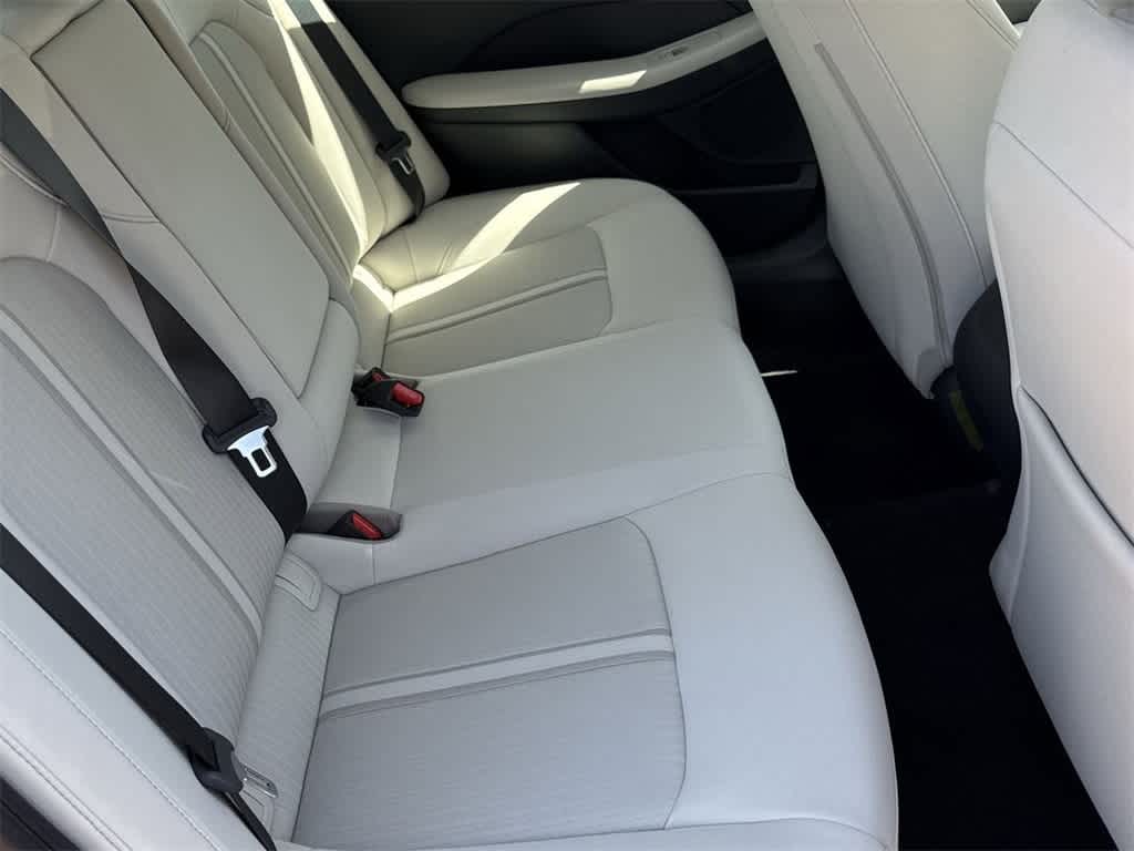 2025 Hyundai Sonata SEL 19