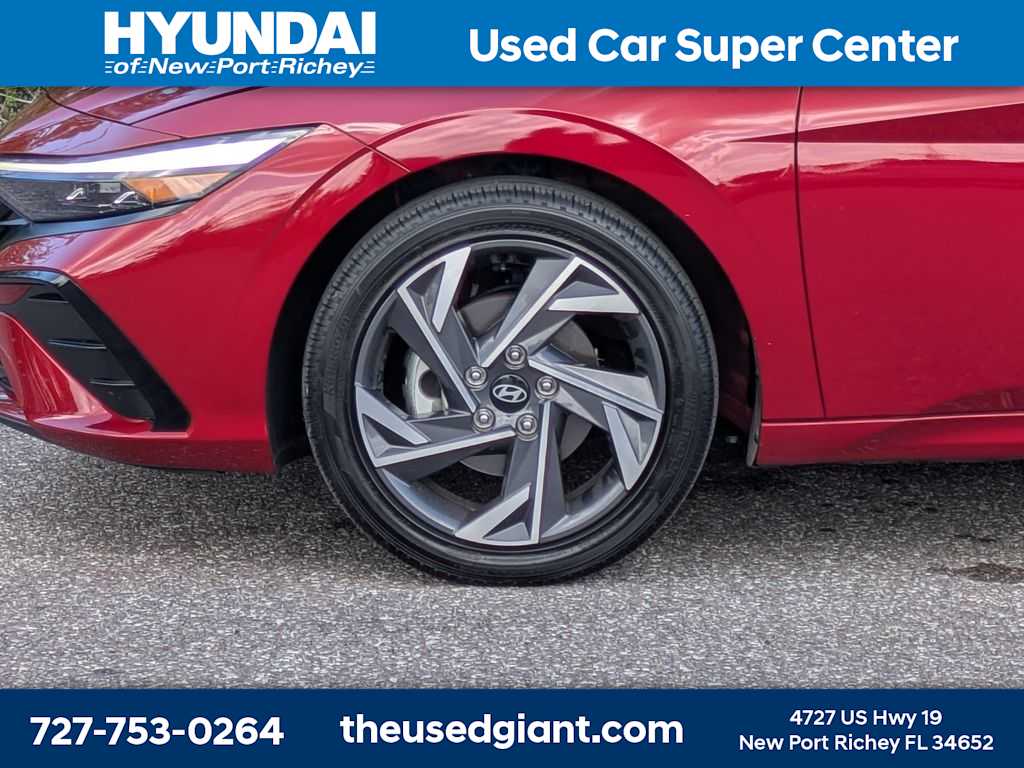 Thumbnail: 2025 Hyundai Elantra - 10