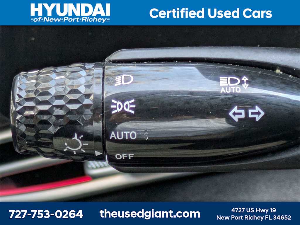 Thumbnail: 2023 Hyundai Elantra - 33