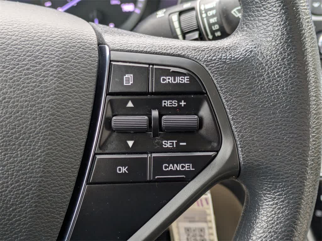 Thumbnail: 2015 Hyundai Sonata - 25