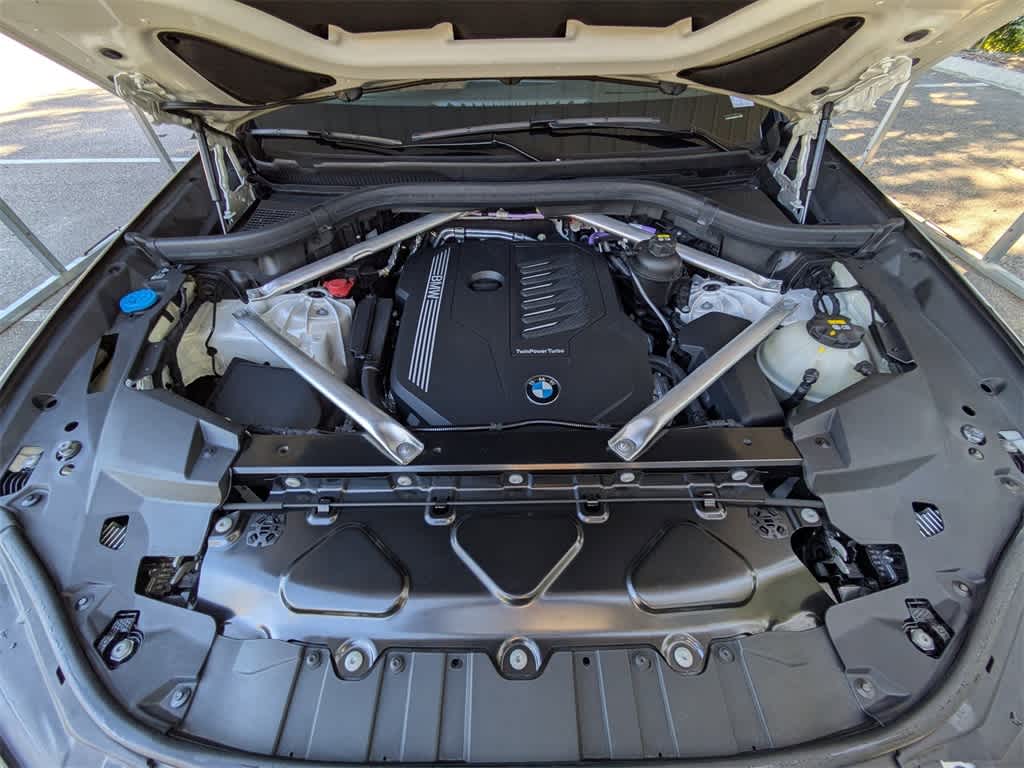 Thumbnail: 2023 BMW X5 - 17