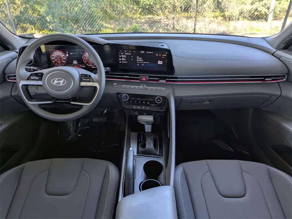 Thumbnail: 2024 Hyundai Elantra - 15