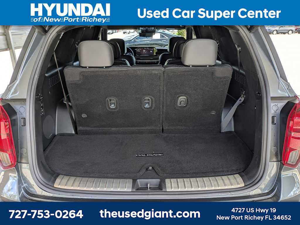 Thumbnail: 2024 Hyundai Palisade - 12