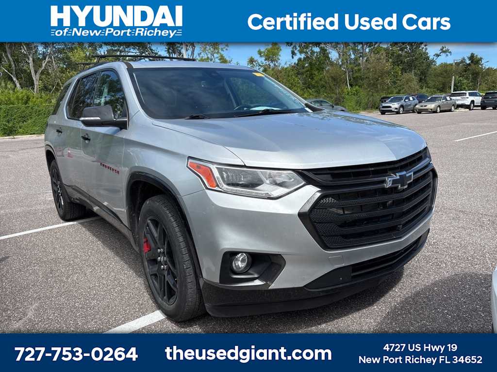 Thumbnail: 2021 Chevrolet Traverse - 4