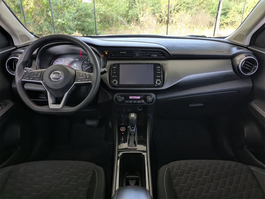 Thumbnail: 2021 Nissan Kicks - 16