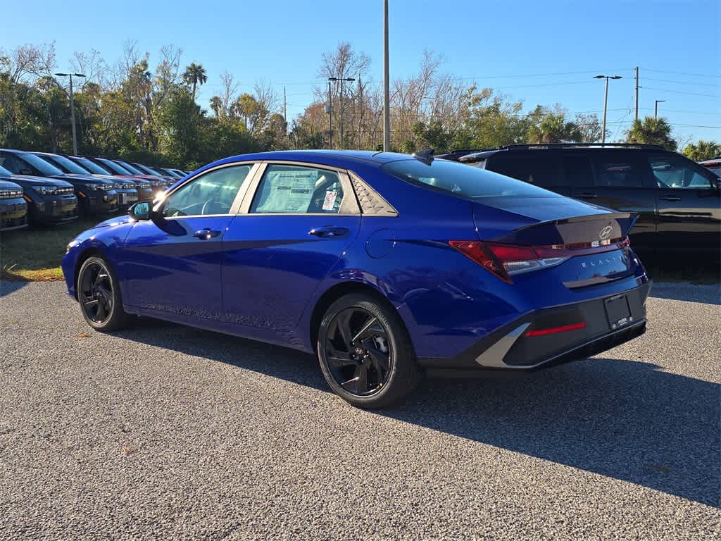Thumbnail: 2026 Hyundai Elantra - 4