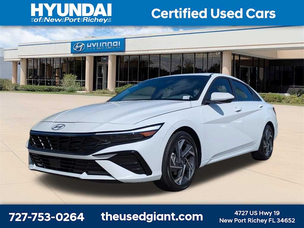 Certified 2025 Hyundai Elantra SEL Convenience Sedan