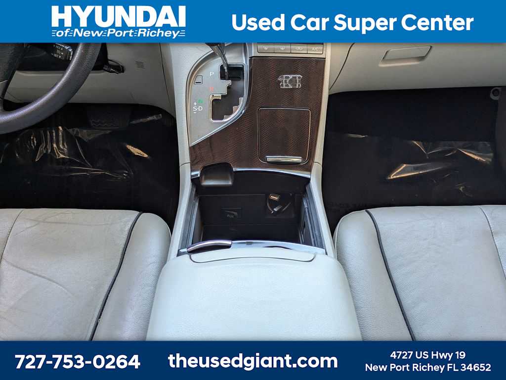 Thumbnail: 2009 Toyota Venza - 21