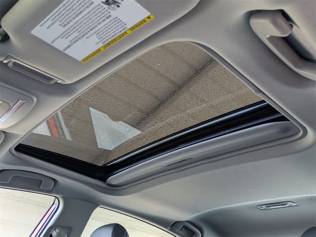 Thumbnail: 2023 Toyota Camry - 22