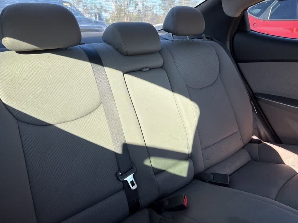 Thumbnail: 2013 Hyundai Elantra - 8