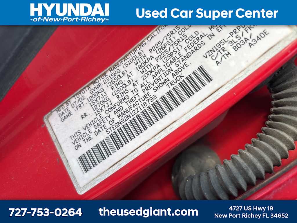 Thumbnail: 2002 Toyota Tacoma - 11