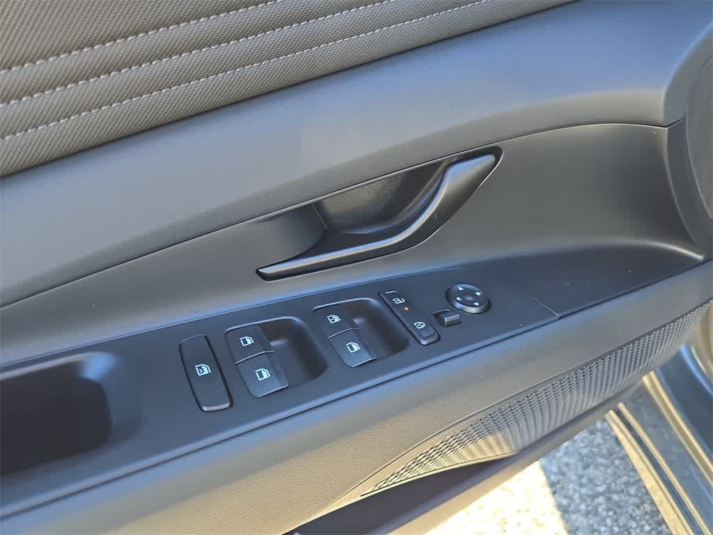 Thumbnail: 2026 Hyundai Elantra - 16