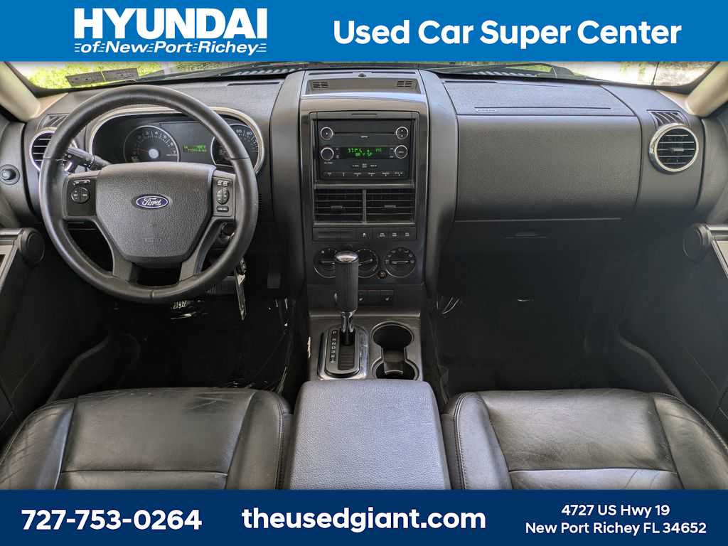 Thumbnail: 2010 Ford Explorer - 19