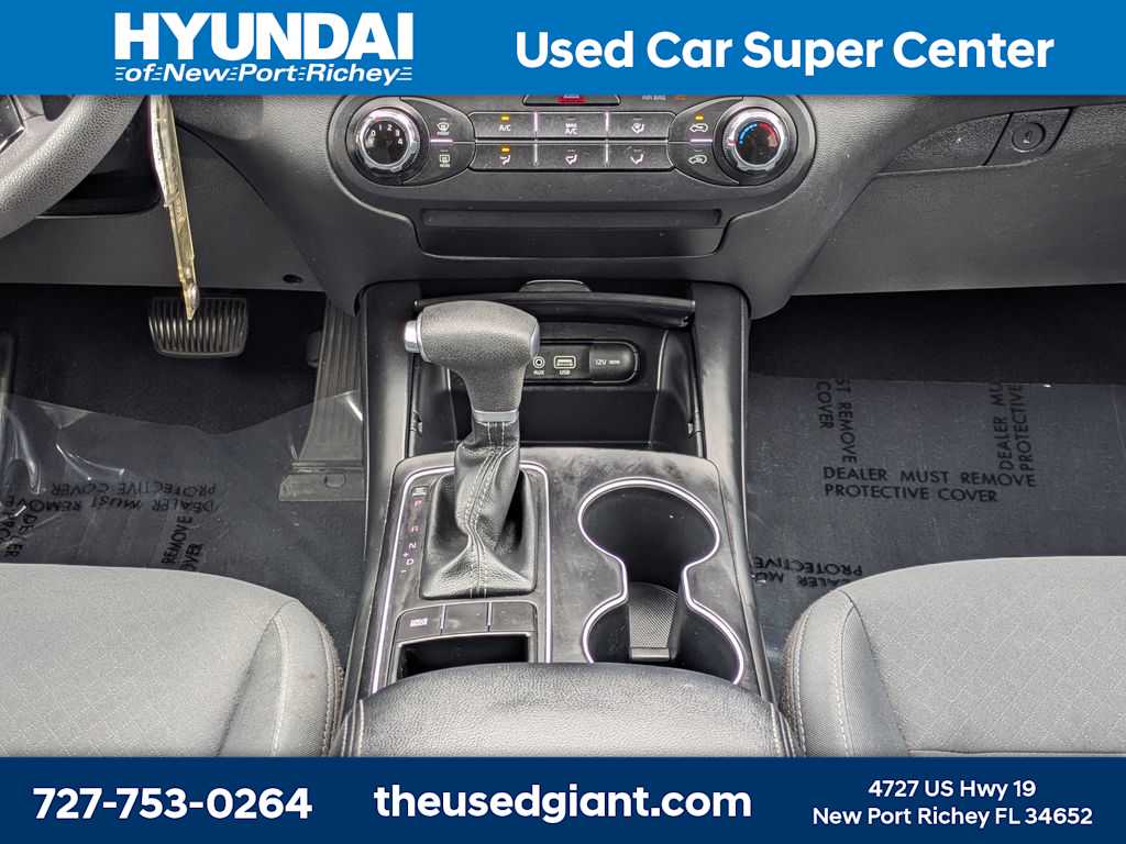 Thumbnail: 2019 Kia Sorento - 23