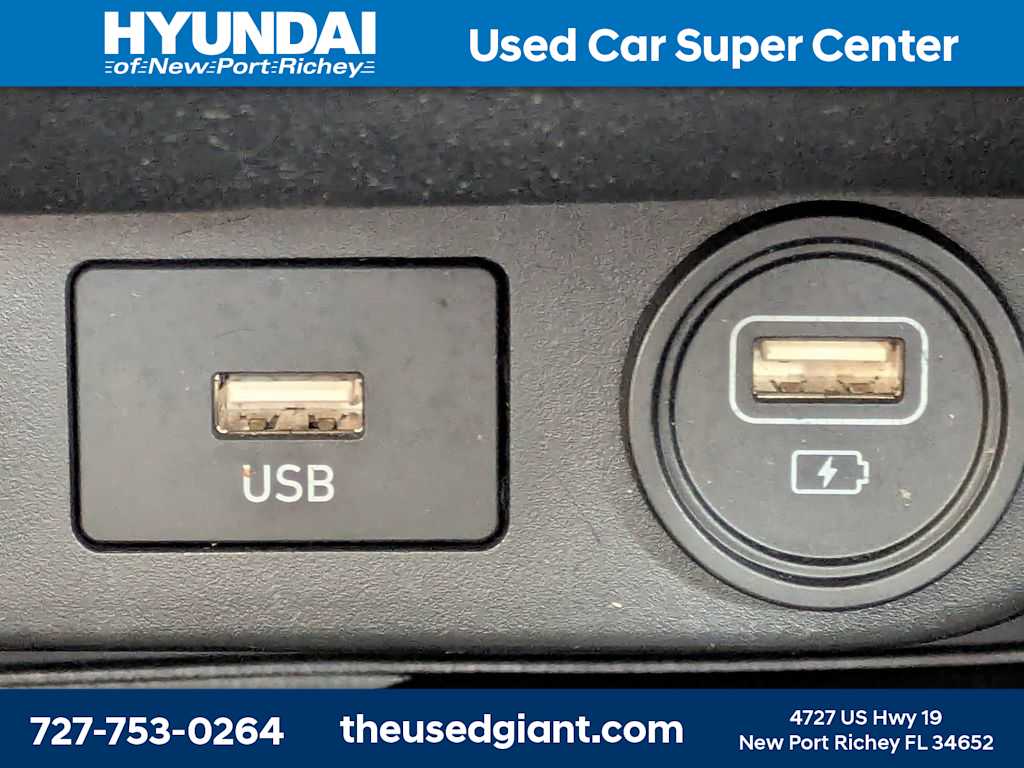 Thumbnail: 2022 Hyundai Elantra - 25